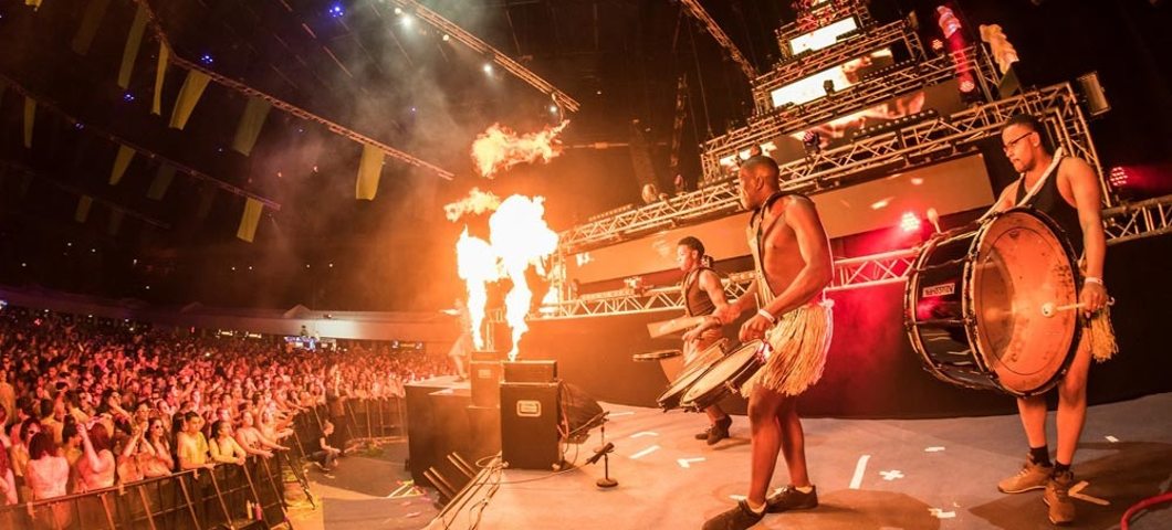 Afrikaanse Show Boeken Huren Voor Een Optreden Artiestboeken Nl